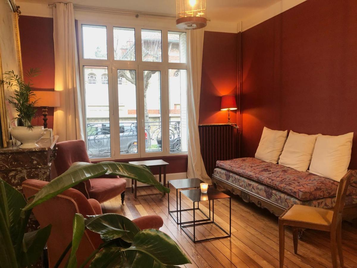 Maison Et Jardin A Epernay Centre Ville Bagian luar foto