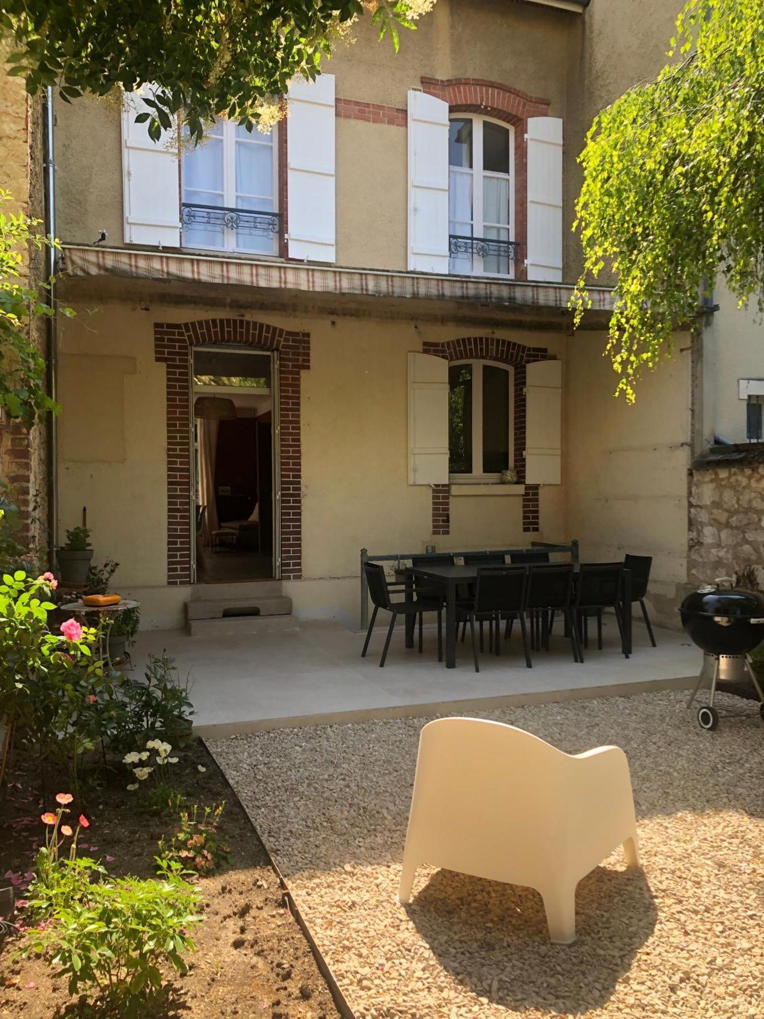 Maison Et Jardin A Epernay Centre Ville Bagian luar foto
